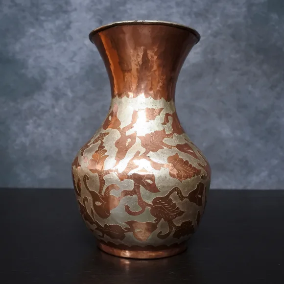 Vintage Mexico Hammed Copper Silver Etched Floral Leaf Pattern Vase